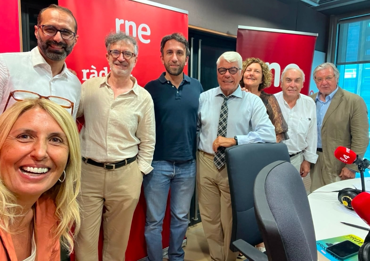 Professorat de la CEU UAO aborda els reptes ètics de la intel·ligència artificial a Ràdio 4